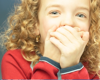 Почему человек икает?